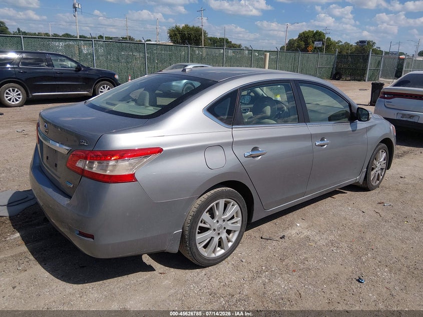 2013 Nissan Sentra VIN 3N1AB7AP4DL623300 IAAI salvage auction — NORMAL WEAR, Salvage Title, sold $300 on 2026-07-17 (photo 4)