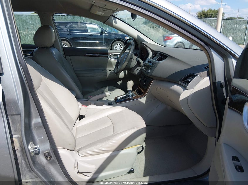2013 Nissan Sentra VIN 3N1AB7AP4DL623300 IAAI salvage auction — NORMAL WEAR, Salvage Title, sold $300 on 2026-07-17 (photo 5)