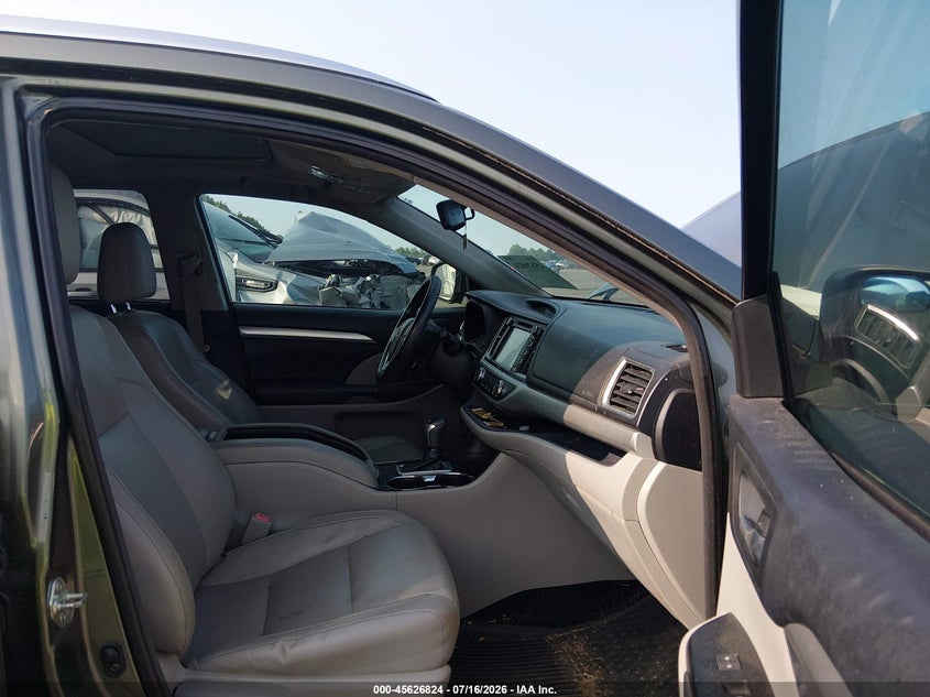2014 Toyota Highlander VIN 5TDKKRFH2ES018475 IAAI salvage auction — FRONT END, Salvage Title, sold $4,500 on 2026-07-30 (photo 5)