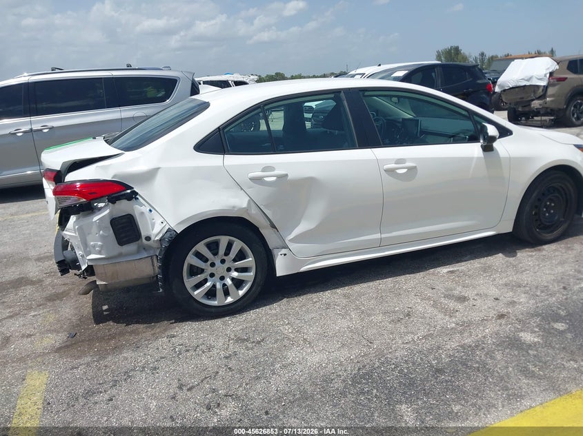 2020 Toyota Corolla VIN 5YFEPRAE4LP073270 IAAI salvage auction — SIDE, Salvage Title, sold $5,200 on 2026-07-16 (photo 6)