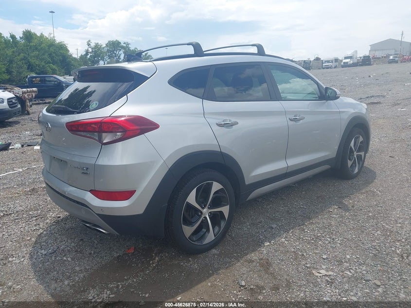 2017 Hyundai Tucson VIN KM8J3CA29HU336324 IAAI salvage auction — NORMAL WEAR, Salvage Title, sold $3,600 on 2026-07-23 (photo 4)