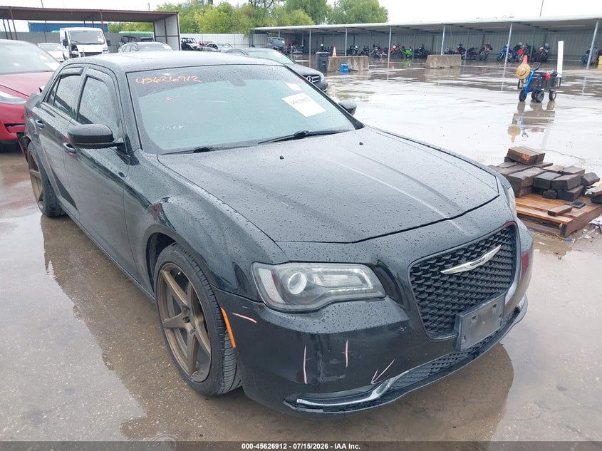 2015 Chrysler 300 VIN 2C3CCABG0FH926864 IAAI salvage auction — REAR END, Original (Texas), sold $3,550 on 2026-09-07 (photo 1)