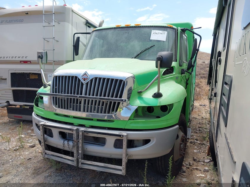 2015 International VIN 3HAMMAAN4FL512244 IAAI salvage auction — STRIPPED, Salvage Title, sold $2,000 on 2026-09-11 (photo 2)