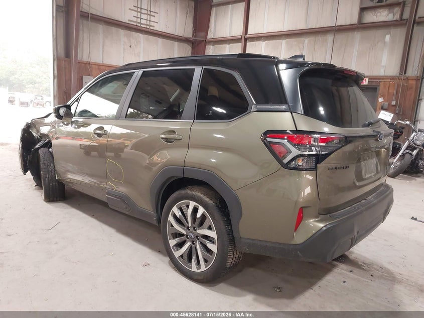 2025 Subaru Forester VIN JF2SLSTD9SH407444 IAAI salvage auction — LEFT FRONT, Salvage Title, sold $13,800 on 2026-07-26 (photo 3)