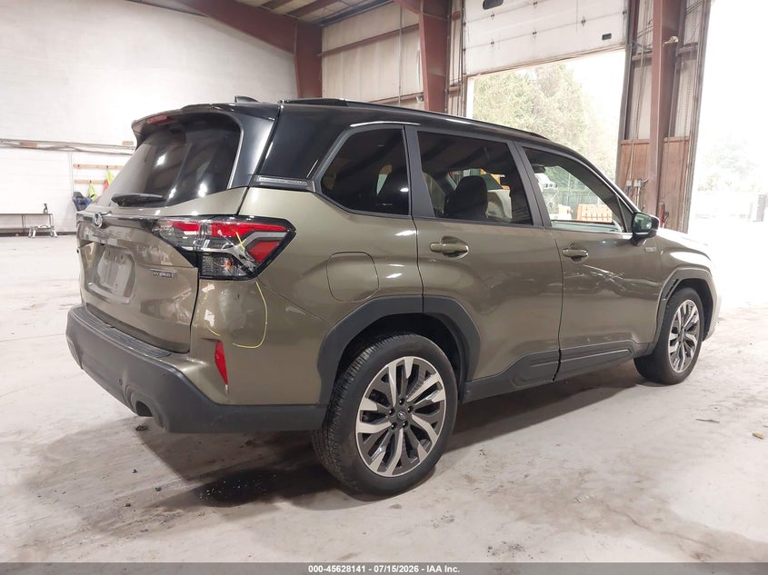 2025 Subaru Forester VIN JF2SLSTD9SH407444 IAAI salvage auction — LEFT FRONT, Salvage Title, sold $13,800 on 2026-07-26 (photo 4)