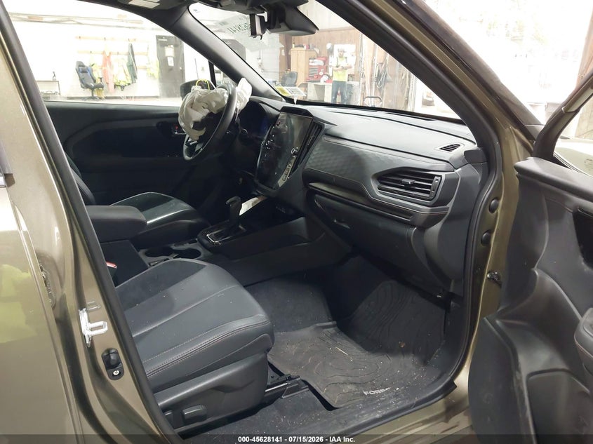 2025 Subaru Forester VIN JF2SLSTD9SH407444 IAAI salvage auction — LEFT FRONT, Salvage Title, sold $13,800 on 2026-07-26 (photo 5)