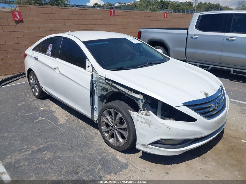 2014 Hyundai Sonata VIN 5NPEC4AC8EH914195 IAAI salvage auction — RIGHT FRONT, Salvage Title, sold $1,000 on 2026-07-27 (photo 1)