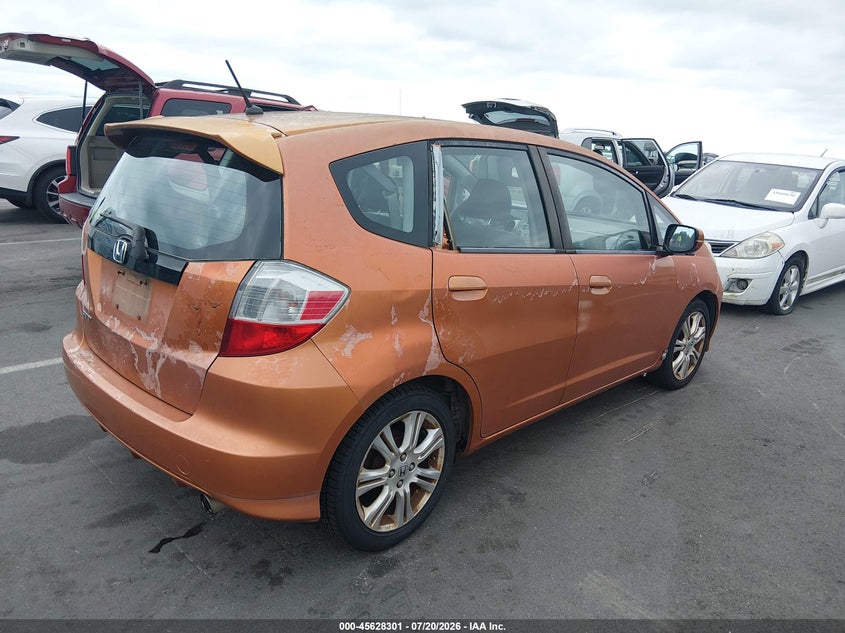 2009 Honda Fit VIN JHMGE88499S036372 IAAI salvage auction — NORMAL WEAR, Clear (North Carolina), sold $1,250 on 2026-07-29 (photo 4)