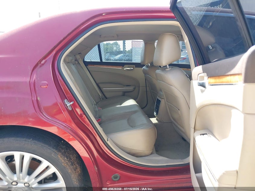 2012 Chrysler 300c VIN 2C3CCAETXCH144334 IAAI salvage auction — NORMAL WEAR, Salvage Title, sold $925 on 2026-07-31 (photo 8)