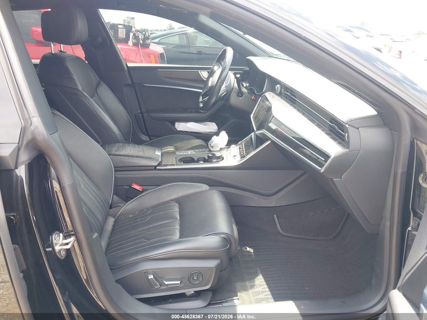 2021 Audi A7 VIN WAUVPBF29MN081186 IAAI salvage auction — FRONT END, Salvage Title, sold $19,600 on 2026-08-02 (photo 5)