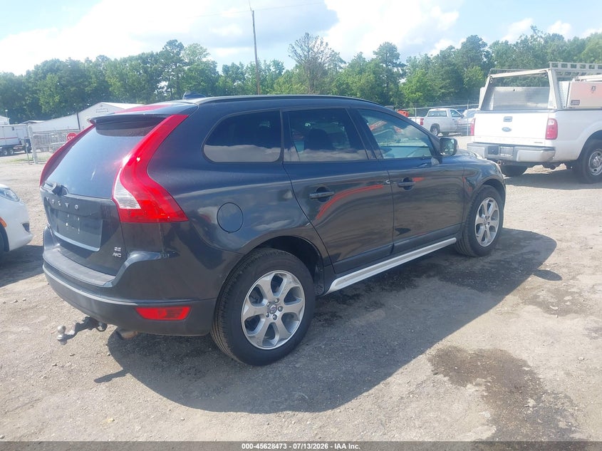2010 Volvo Xc60 VIN YV4982DZ6A2051199 IAAI salvage auction — NORMAL WEAR, Clear (Virginia), sold $750 on 2026-07-31 (photo 4)