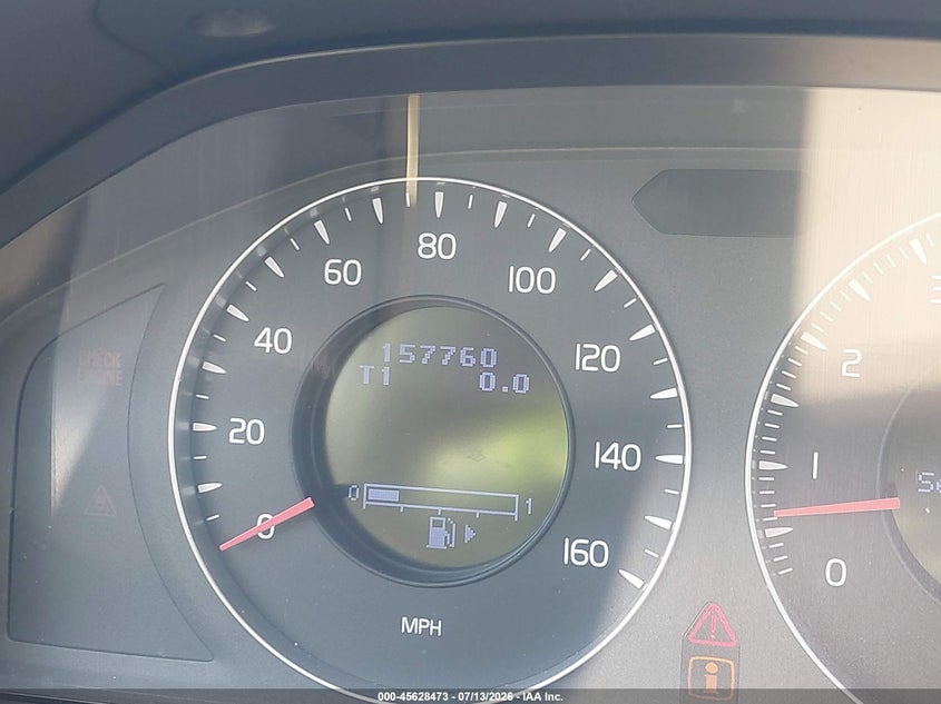 2010 Volvo Xc60 VIN YV4982DZ6A2051199 IAAI salvage auction — NORMAL WEAR, Clear (Virginia), sold $750 on 2026-07-31 (photo 7)