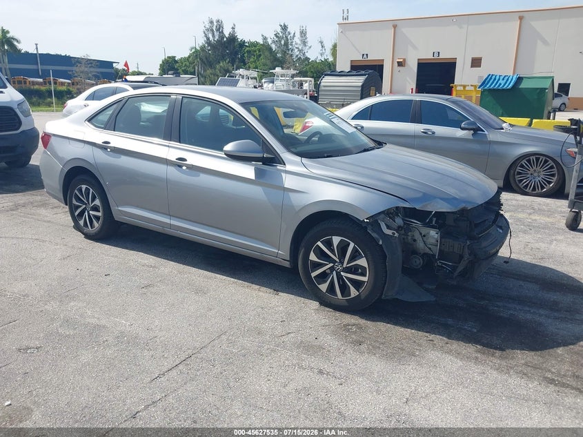 2024 Volkswagen Jetta VIN 3VW5M7BU5RM079546 IAAI salvage auction — RIGHT FRONT, Enterprise Vehicles Clear Only (Colorado), sold $9,400 on 2026-07-23 (photo 1)