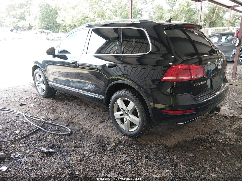 2012 Volkswagen Touareg VIN WVGEK9BP4CD012126 IAAI salvage auction — FRONT END, Salvage (Georgia), sold $2,400 on 2026-08-08 (photo 3)