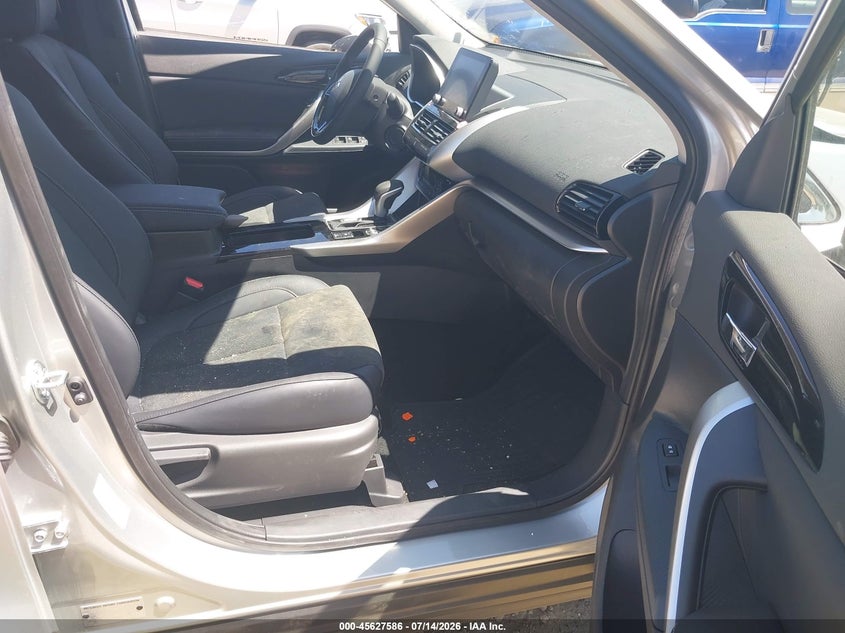 2026 Mitsubishi Eclipse cross VIN JA4ATWAA4TZ046012 IAAI salvage auction — SIDE, Enterprise Vehicles Clear Only (Utah), sold $11,000 on 2026-07-16 (photo 5)
