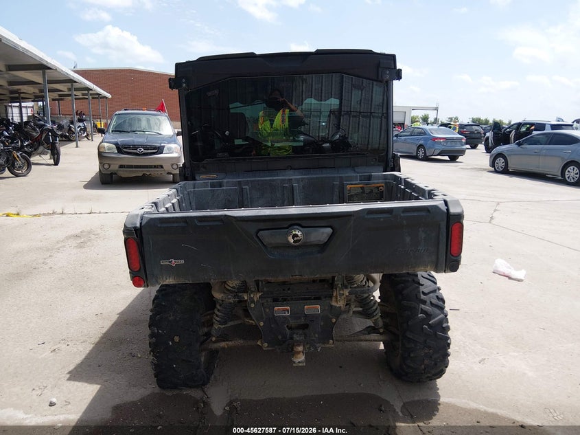 2022 Can-am/ brp Traxter VIN 3JBUUAX47NK010371 IAAI salvage auction — SIDE, Wait Title, sold $7,100 on 2026-08-20 (photo 6)