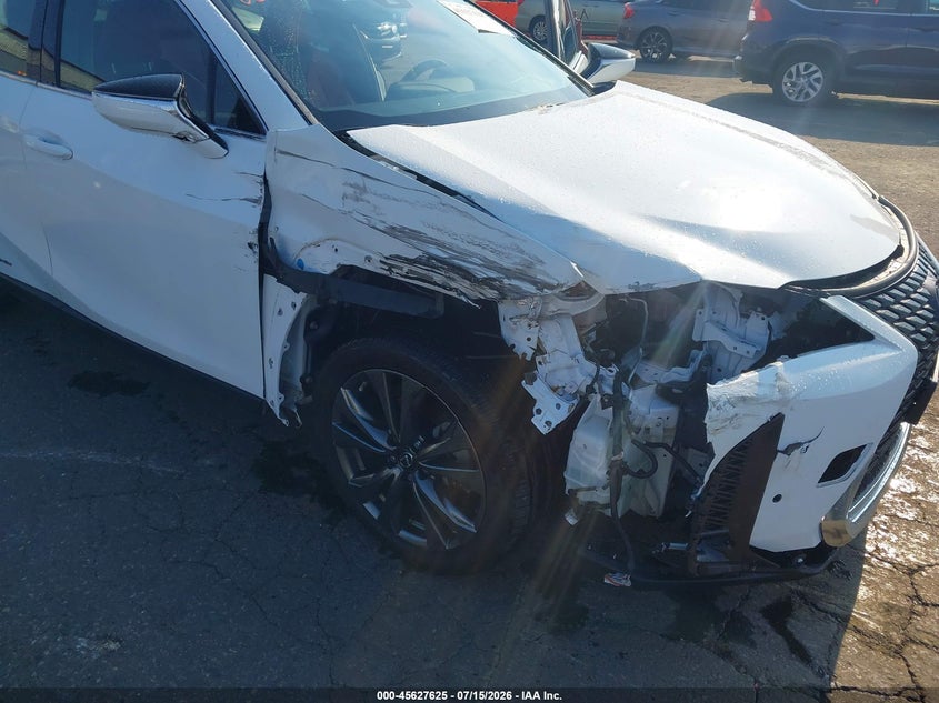 2021 Lexus Ux VIN JTHR9JBH0M2045177 IAAI salvage auction — RIGHT FRONT, Salvage (Oregon), sold $11,600 on 2026-09-03 (photo 6)