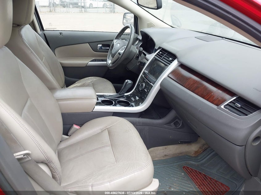 2011 Ford Edge VIN 2FMDK3KC2BBA17402 IAAI salvage auction — NORMAL WEAR, Clear - Dealer Only (California), sold $1,025 on 2026-07-22 (photo 5)