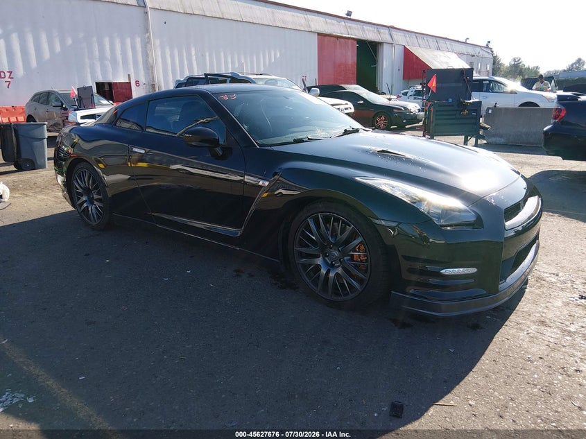 2013 Nissan Gt-r VIN JN1AR5EF2DM261023 — IAAI salvage auction photo
