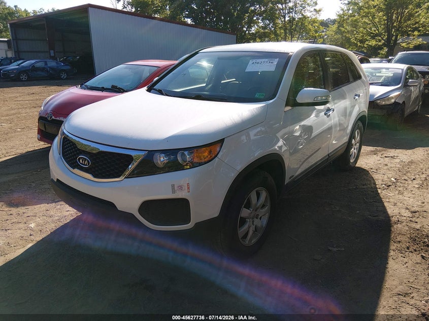 2013 Kia Sorento VIN 5XYKTDA63DG376797 IAAI salvage auction — NORMAL WEAR, Clear (Virginia), sold $900 on 2026-07-30 (photo 2)