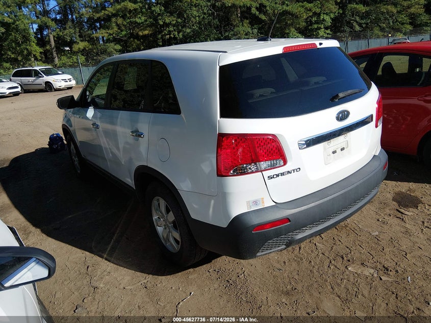 2013 Kia Sorento VIN 5XYKTDA63DG376797 IAAI salvage auction — NORMAL WEAR, Clear (Virginia), sold $900 on 2026-07-30 (photo 3)