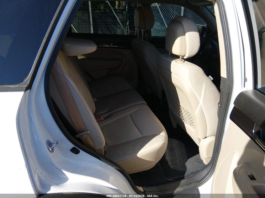 2013 Kia Sorento VIN 5XYKTDA63DG376797 IAAI salvage auction — NORMAL WEAR, Clear (Virginia), sold $900 on 2026-07-30 (photo 8)