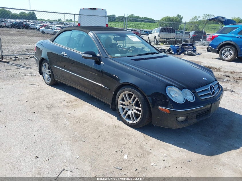 2008 Mercedes-benz Clk-class VIN WDBTK56G08T089991 IAAI salvage auction — LEFT FRONT, Regular Certificate (Iowa), sold $525 on 2026-07-21 (photo 1)