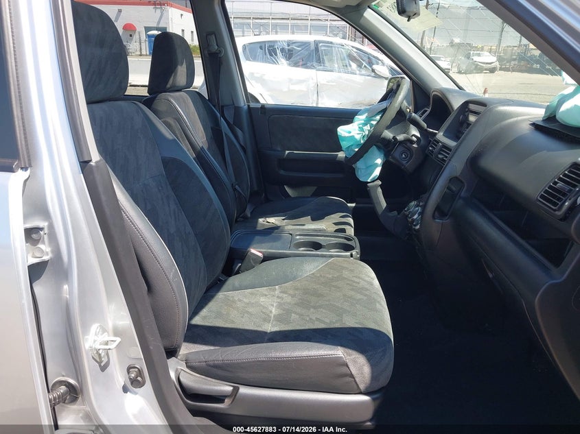 2004 Honda Cr-v VIN JHLRD78854C028723 IAAI salvage auction — LEFT SIDE, Salvage (California), sold $650 on 2026-07-28 (photo 5)