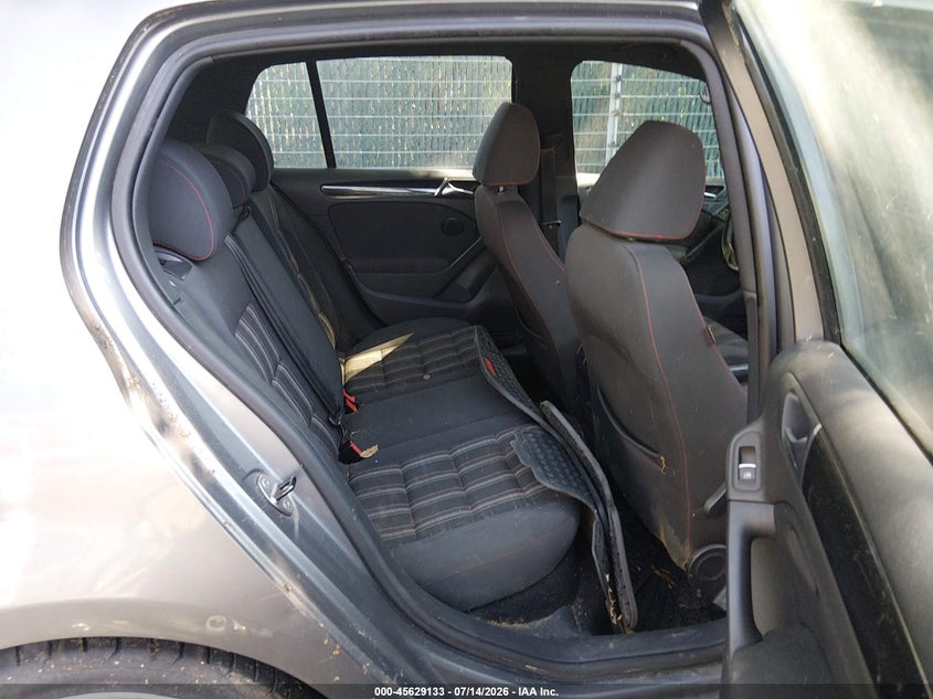 2011 Volkswagen Gti VIN WVWHD7AJ8BW191853 IAAI salvage auction — NORMAL WEAR, Clear (Maryland), sold $275 on 2026-07-30 (photo 8)