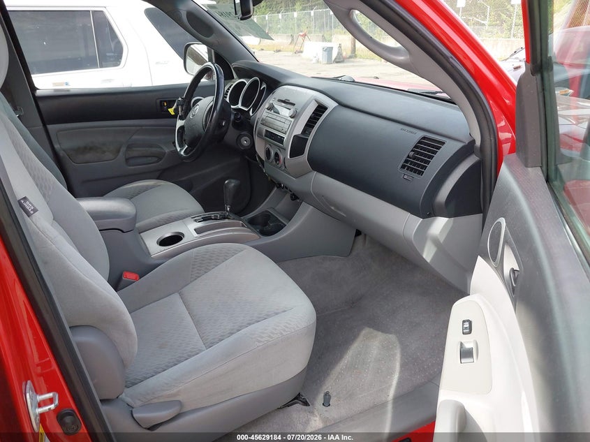 2011 Toyota Tacoma VIN 5TFJX4GN2BX005199 IAAI salvage auction — REAR END, Bill Of Sale (Washington), sold $3,650 on 2026-07-29 (photo 5)