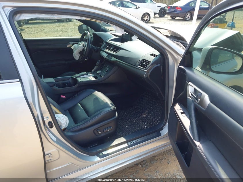 2015 Lexus Ct VIN JTHKD5BH6F2249234 IAAI salvage auction — FRONT END, Salvage Title, sold $1,350 on 2026-07-29 (photo 5)