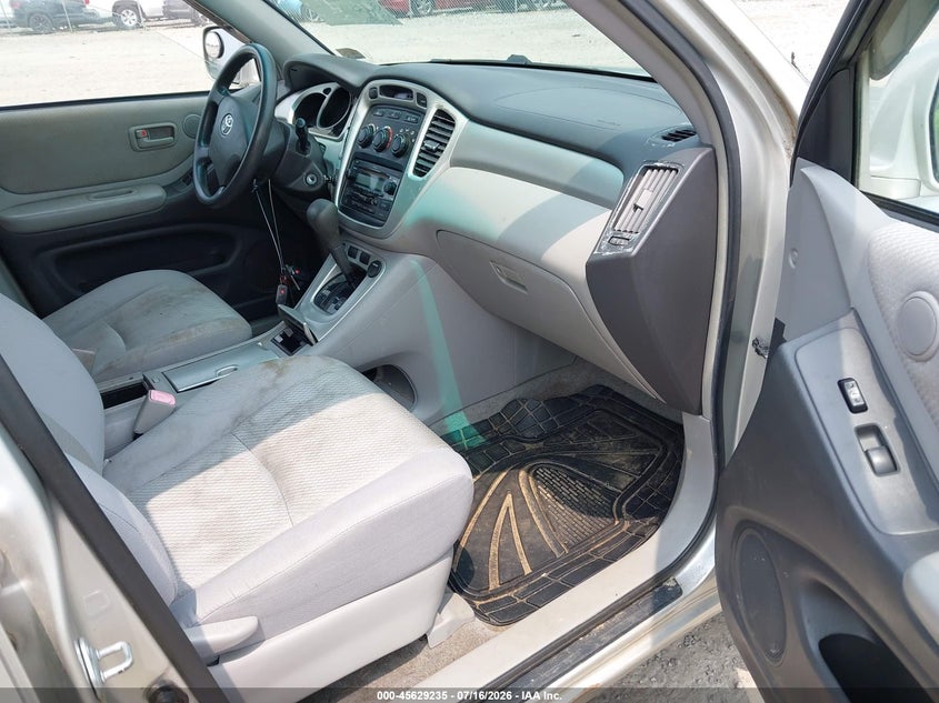 2006 Toyota Highlander VIN JTEEP21A260179439 IAAI salvage auction — NORMAL WEAR, Clear (Virginia), sold $75 on 2026-07-24 (photo 5)
