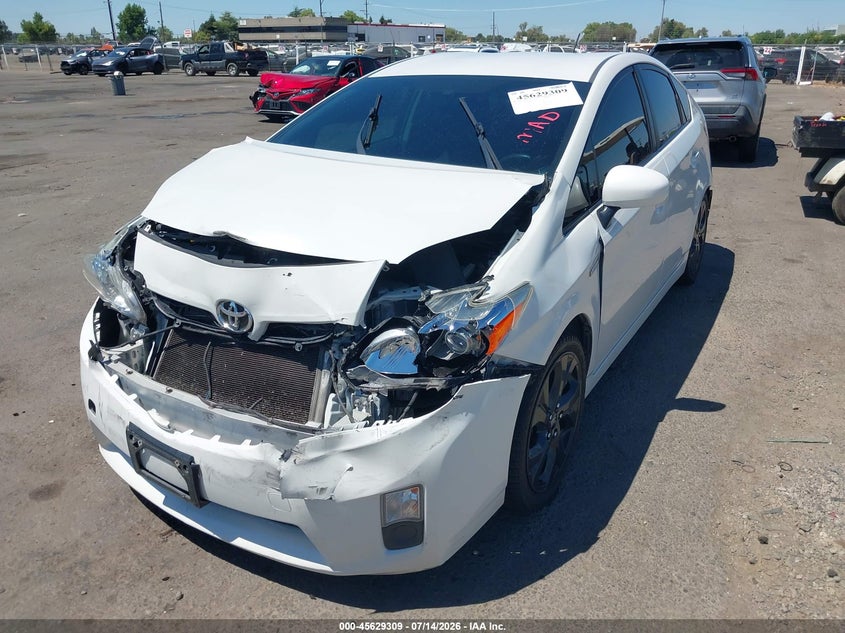 2011 Toyota Prius VIN JTDKN3DU4B0275804 IAAI salvage auction — FRONT END, Salvage (California), sold $850 on 2026-07-29 (photo 2)
