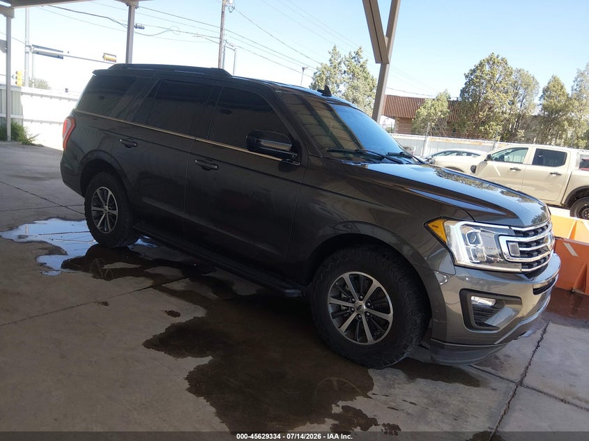 2020 Ford Expedition VIN 1FMJU1GT7LEA86845 — IAAI salvage auction photo