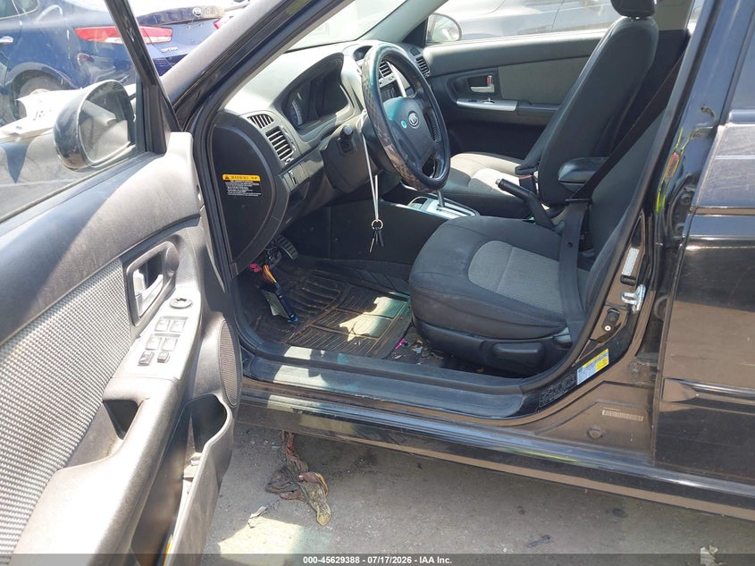 2008 Kia Spectra VIN KNAFE161885019523 IAAI salvage auction — NORMAL WEAR, Clear-Dealer Only (North Carolina), sold $25 on 2026-07-29 (photo 5)