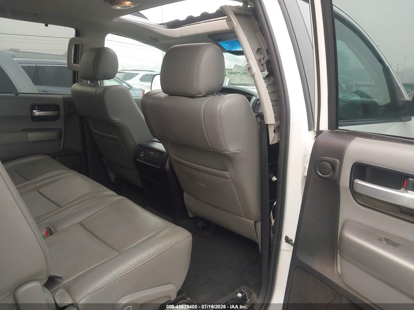2016 Toyota Sequoia VIN 5TDJW5G13GS130795 IAAI salvage auction — ROOF, Salvage (Ohio), sold $6,600 on 2026-07-28 (photo 8)