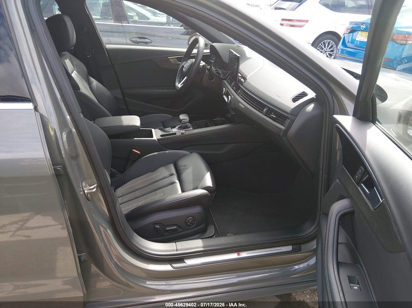 2024 Audi A4 VIN WAUEAAF4XRN015895 IAAI salvage auction — REAR END, Enterprise Vehicles Clear Only (Texas), sold $17,900 on 2026-07-27 (photo 5)