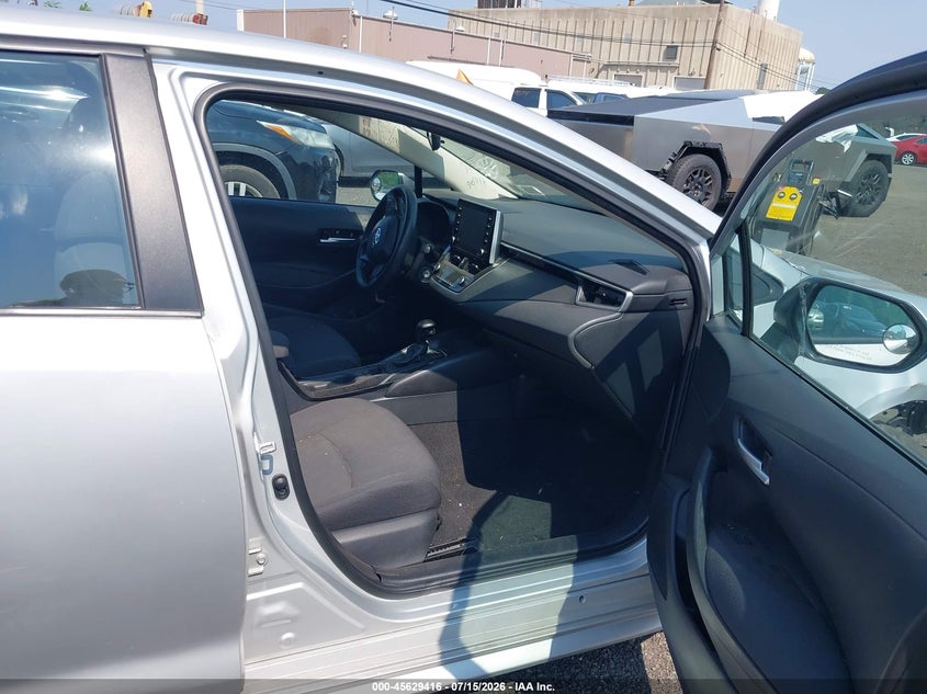 2021 Toyota Corolla VIN 5YFEPMAE8MP227855 IAAI salvage auction — FRONT & REAR, Clear (New Jersey), sold $3,150 on 2026-07-20 (photo 5)