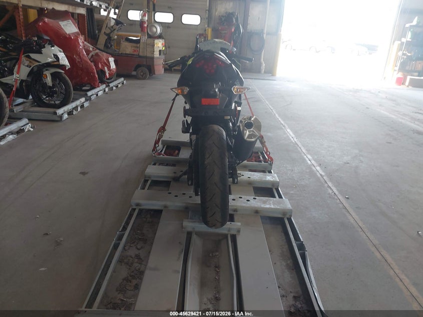 2026 Kawasaki Ninja VIN ML5EXGG15TDA90510 IAAI salvage auction — FRONT END, Salvage Title, sold $600 on 2026-09-16 (photo 6)