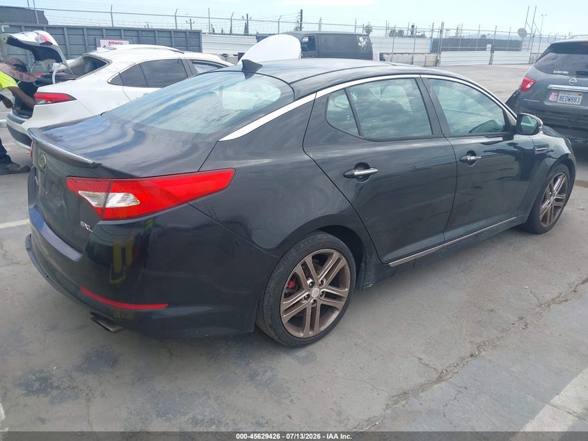 2013 Kia Optima VIN 5XXGR4A66DG205339 IAAI salvage auction — LEFT SIDE, Clear - Dealer Only (California), sold $300 on 2026-07-29 (photo 4)
