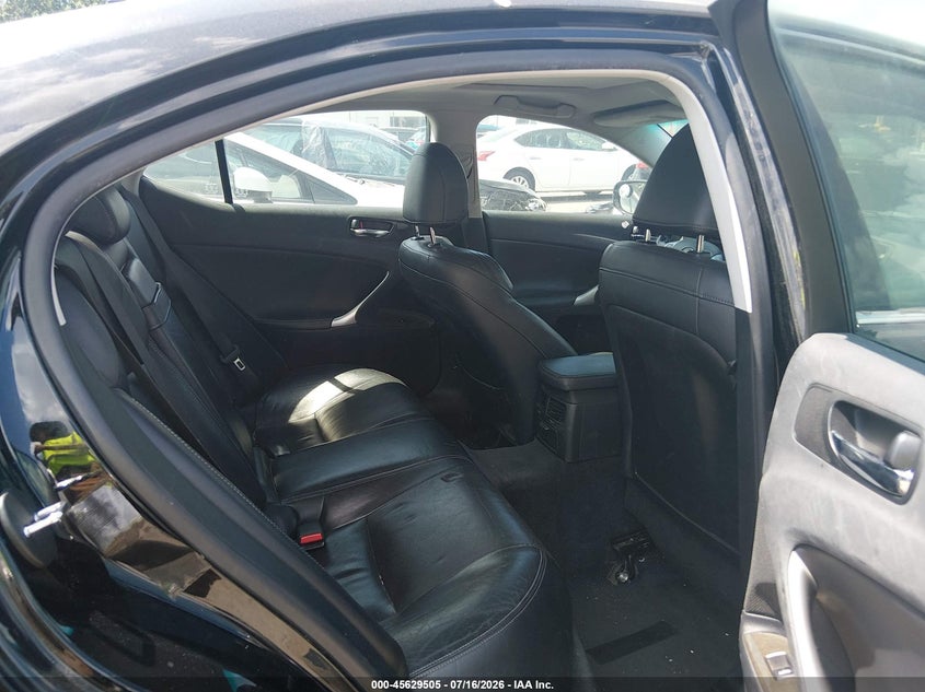 2012 Lexus Is VIN JTHBF5C29C5168789 IAAI salvage auction — NORMAL WEAR, Clear-Dealer Only (North Carolina), sold $150 on 2026-07-29 (photo 8)