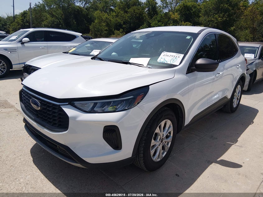 2024 Ford Escape VIN 1FMCU0GN4RUA52042 IAAI salvage auction — FRONT END, Enterprise Vehicles Clear Only (Texas), sold $9,900 on 2026-07-29 (photo 2)