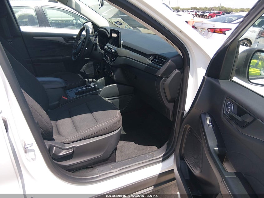 2024 Ford Escape VIN 1FMCU0GN4RUA52042 IAAI salvage auction — FRONT END, Enterprise Vehicles Clear Only (Texas), sold $9,900 on 2026-07-29 (photo 5)