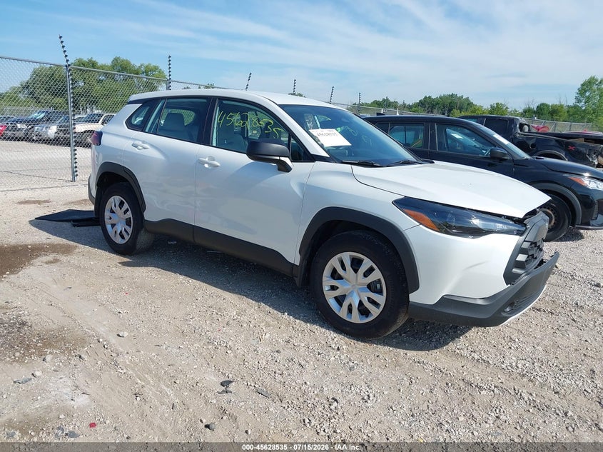 2026 Toyota Corolla cross VIN 7MUAAABGXTV151811 — IAAI salvage auction photo