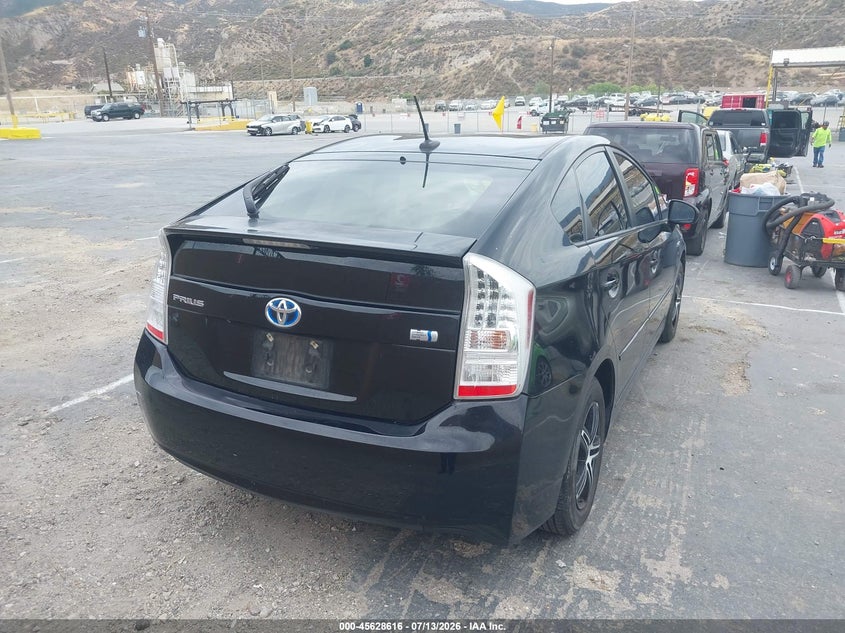 2011 Toyota Prius VIN JTDKN3DU2B0297431 IAAI salvage auction — NORMAL WEAR, Clear - Dealer Only (California), sold $2,000 on 2026-07-22 (photo 4)
