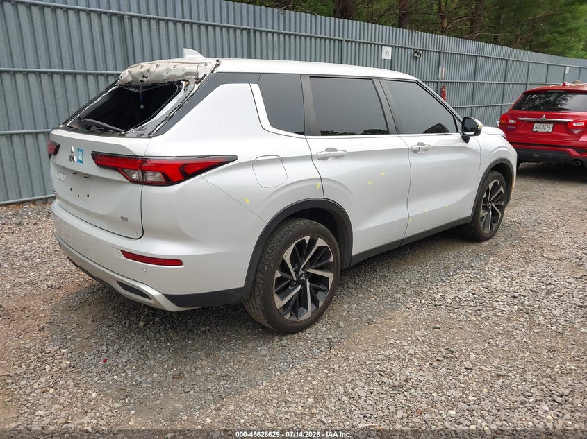 2022 Mitsubishi Outlander VIN JA4J4UA87NZ032171 IAAI salvage auction — FRONT & REAR, Salvage (New Jersey), sold $9,250 on 2026-09-16 (photo 4)