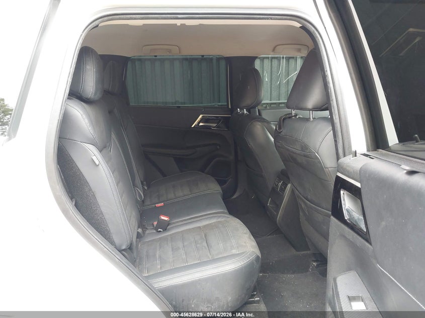 2022 Mitsubishi Outlander VIN JA4J4UA87NZ032171 IAAI salvage auction — FRONT & REAR, Salvage (New Jersey), sold $9,250 on 2026-09-16 (photo 8)