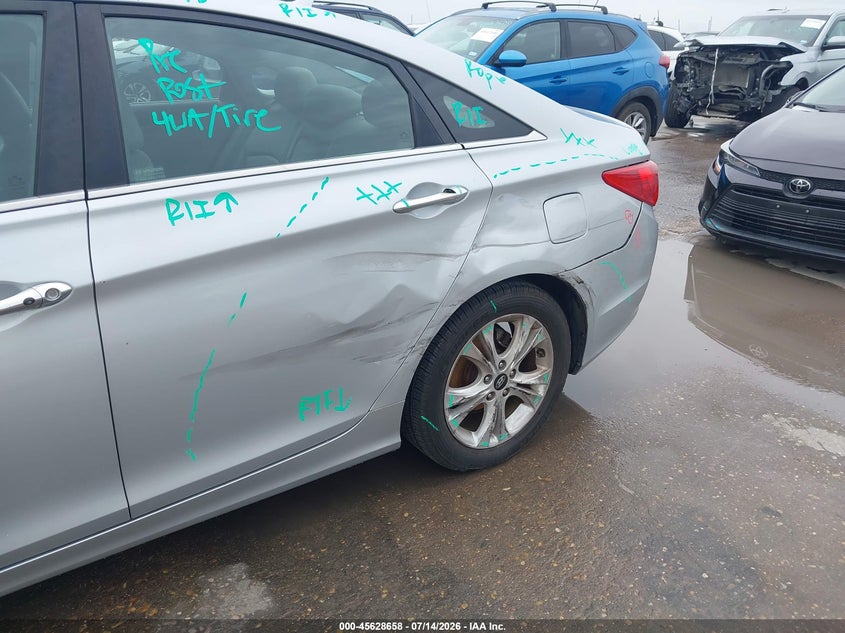 2011 Hyundai Sonata VIN 5NPEC4AC1BH099592 IAAI salvage auction — REAR END, Salvage (Texas), sold $375 on 2026-08-01 (photo 6)