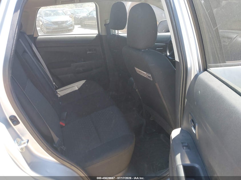 2012 Mitsubishi Outlander VIN JA4AR4AU6CZ003787 IAAI salvage auction — NORMAL WEAR, Clear - Dealer Only (California), sold $1,150 on 2026-07-30 (photo 8)