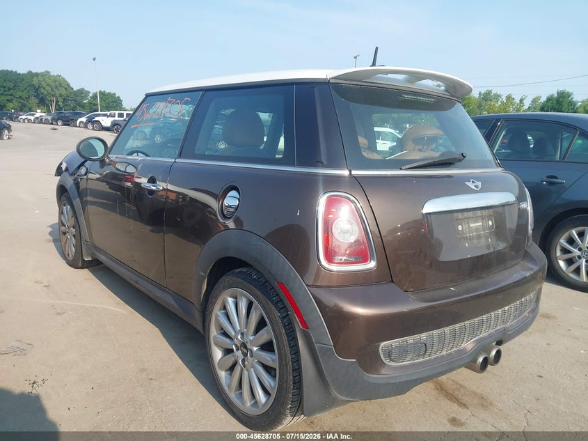 2010 Mini Cooper VIN WMWMF7C51ATZ69836 IAAI salvage auction — FRONT END, Salvage (Ohio), sold $525 on 2026-07-31 (photo 3)